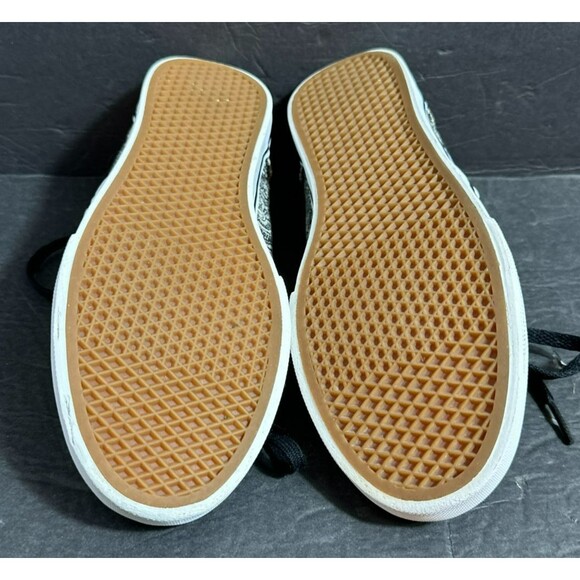 Vans Atwood Low Black Paisley Print Canvas Skate Shoes Women's Size 7 - Picture 8 of 8